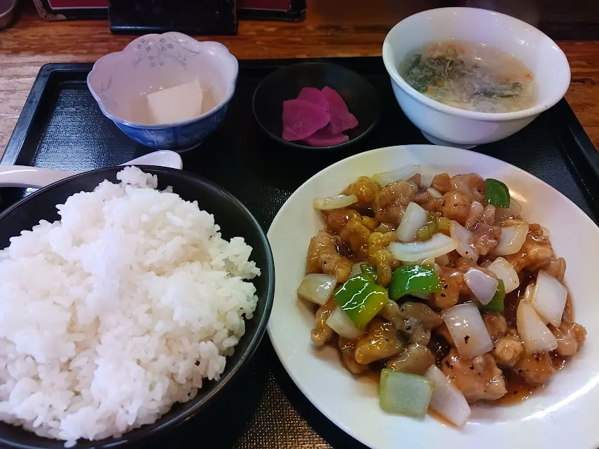 pekintei